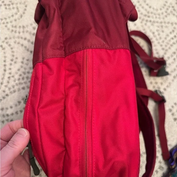 MEC Small Backpack in Red - Picture 7 of 10
